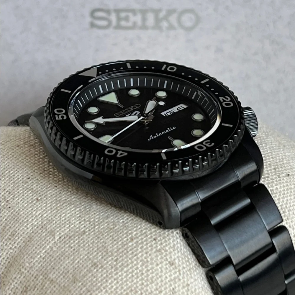 💰SOLD - SRPD65K1- Seiko Men’s 5 Sports Automatic Watch - Picture 4 of 13